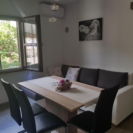 Apartment Ivan Маріна Екстер'єр фото